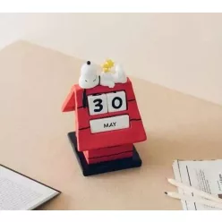 Snoopy 3D naptár