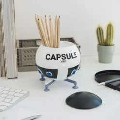   Dragon Ball Z Capsule Corp űrhajó formájú asztali írószertartó