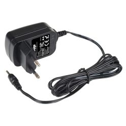 Akyga AK-TB-21 Universal power adapter 1,5m Black