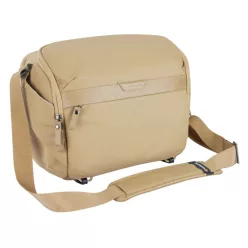 Vanguard VEO Metro S9L: 9 Litre Camera Shoulder Bag Beige