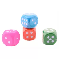 Szivacs dobókocka - 8 cm, többféle
