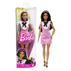 Barbie fashionista barátnők - rózsaszín ruhában