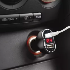 Autós szivargyújtó adapter (2 x USB)