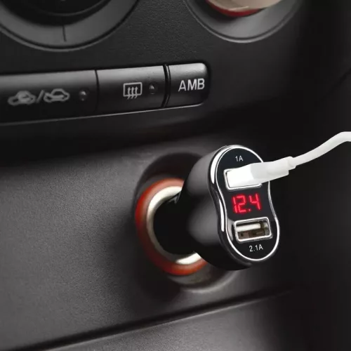 Autós szivargyújtó adapter (2 x USB)